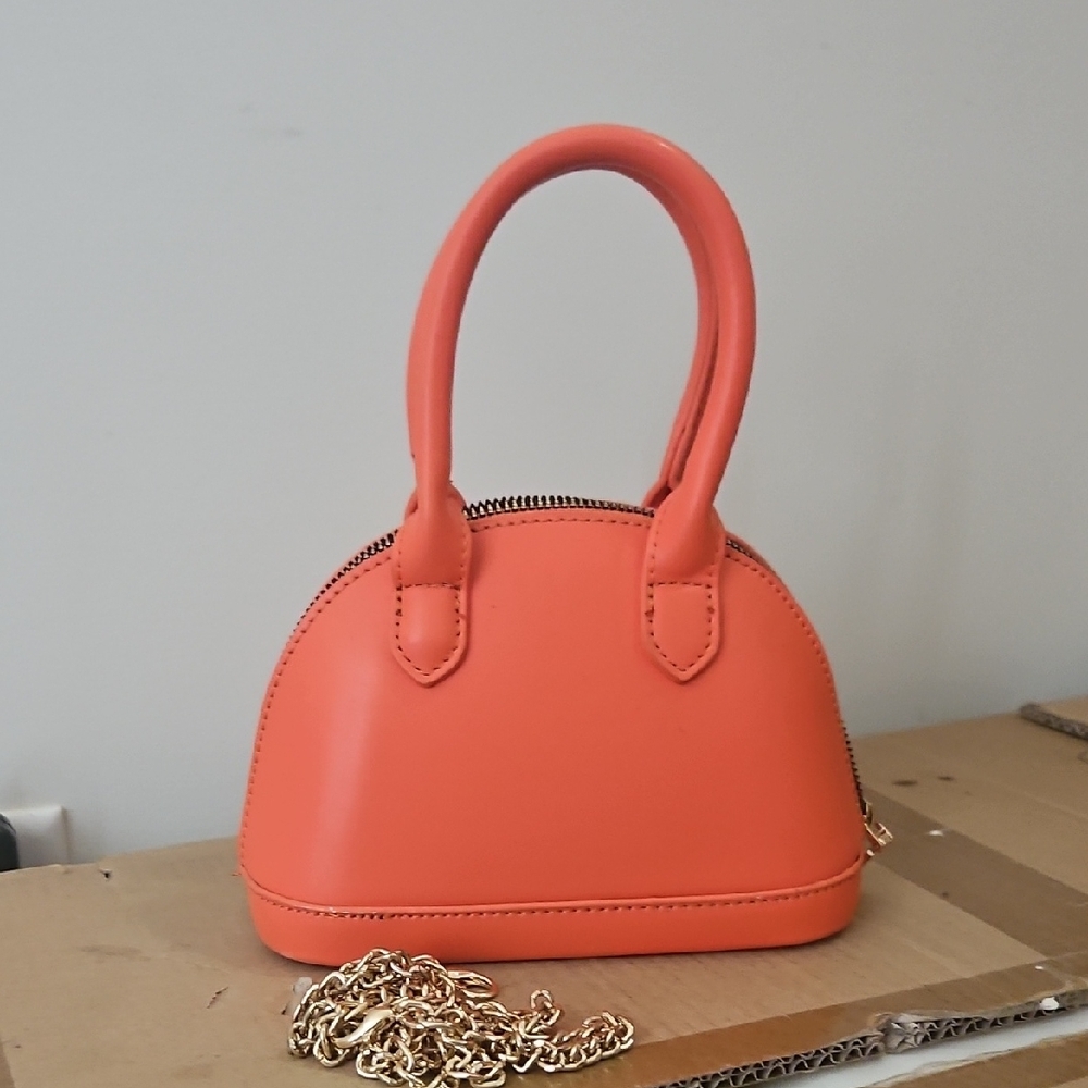 Elegant Orange Handbag